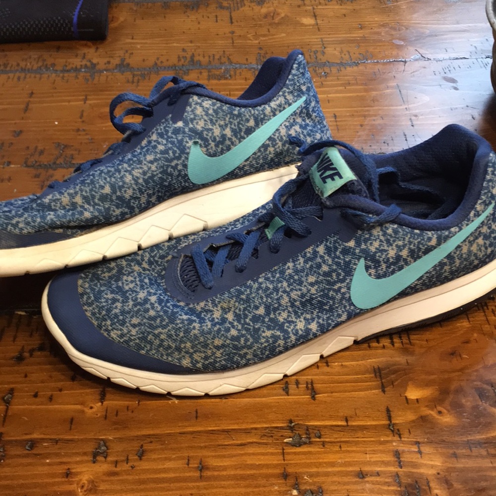 Nike shoes